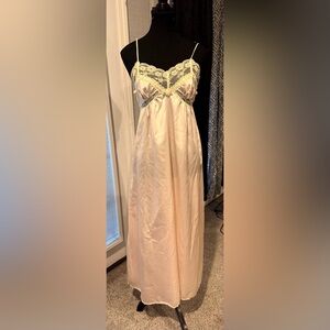 Dior Vintage Light Pink  Lace Chemise